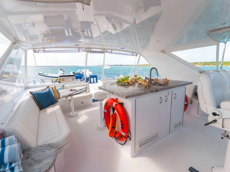 Louer Yacht avec ou sans skipper Hatteras à Newport