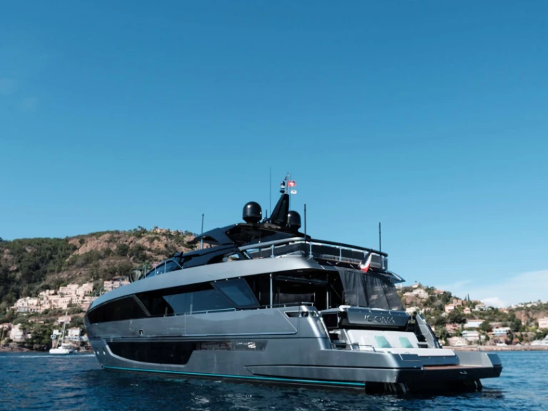 Louer Yacht avec ou sans skipper Riva à Mandelieu-la-Napoule