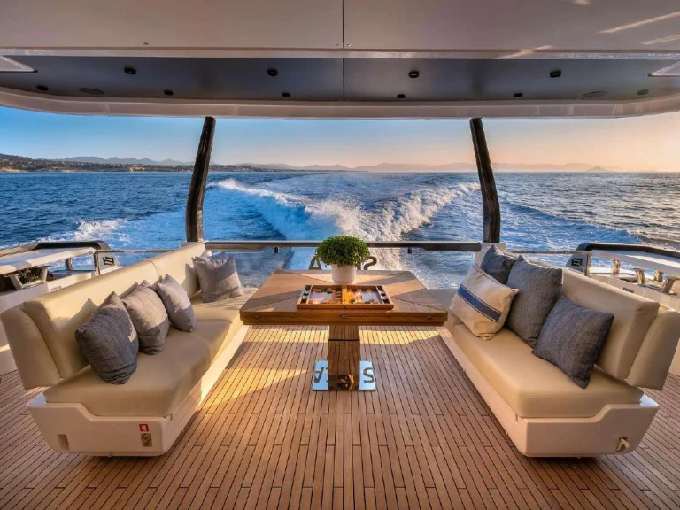 Location à Athènes - Ferretti IANASSA sur SamBoat
