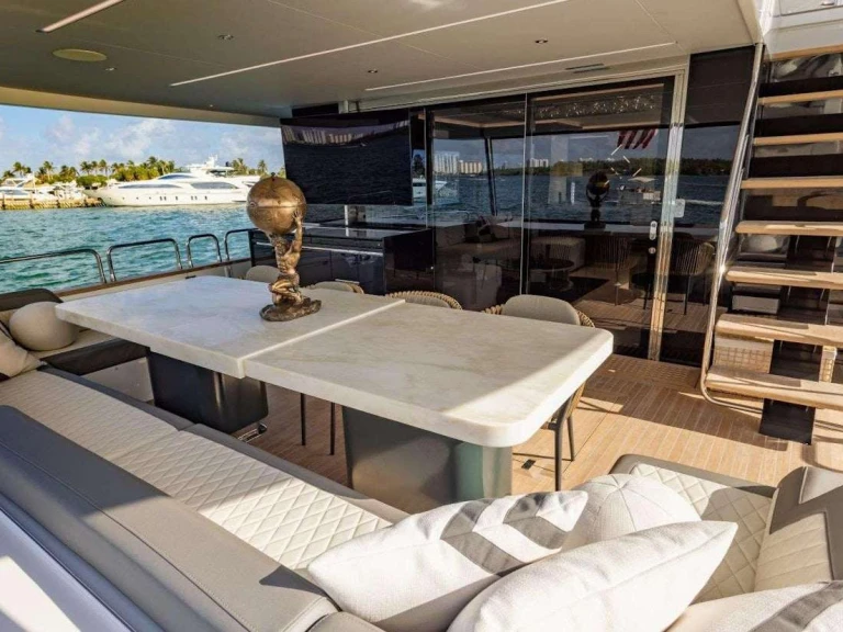 Location Yacht à Miami - Selene Olympus