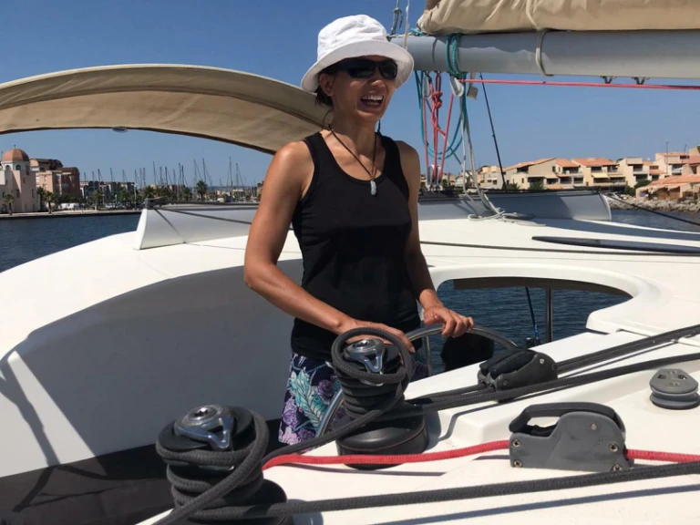 Location bateau Fountaine Pajot Lipari 41 à Canet-en-Roussillon sur Samboat