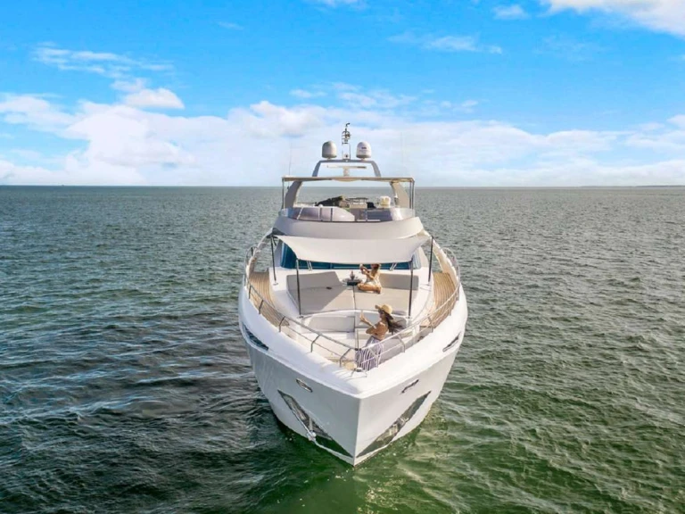 Location bateau Bahamas pas cher 90' Custom Build