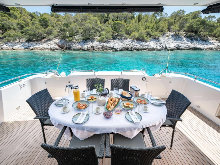 Location Yacht à Athènes - Alfamarine WISH
