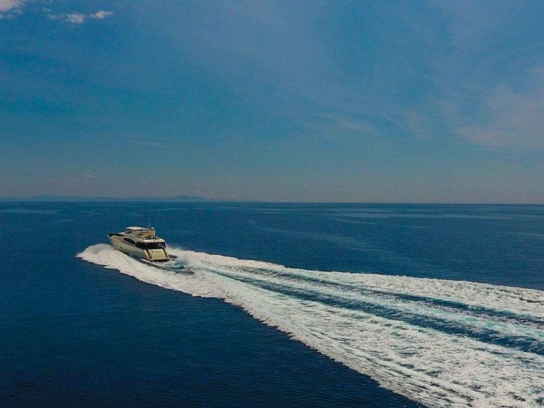 Ferretti MISS KATARIINA a louer à Trogir