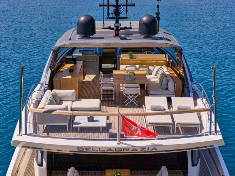 Louez un San Lorenzo DELLAGRAZIA à Athènes