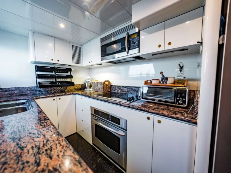 Location Yacht Johnson avec permis