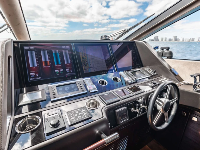 Location à Boston - Sunseeker GOLDEN OURS sur SamBoat