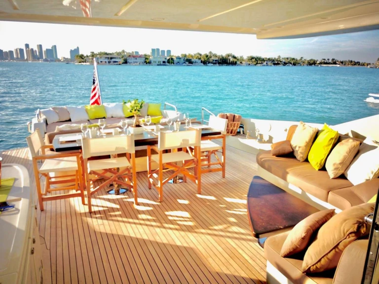 Location bateau Miami Beach pas cher Panthera