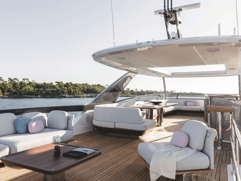 Louer Yacht avec ou sans skipper Azimut à Podstrana