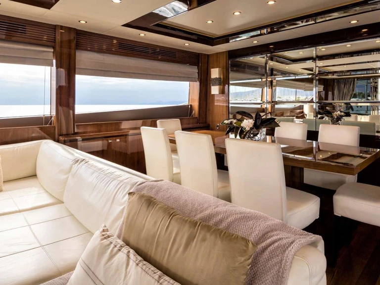 Yacht à louer à Athènes au meilleur prix