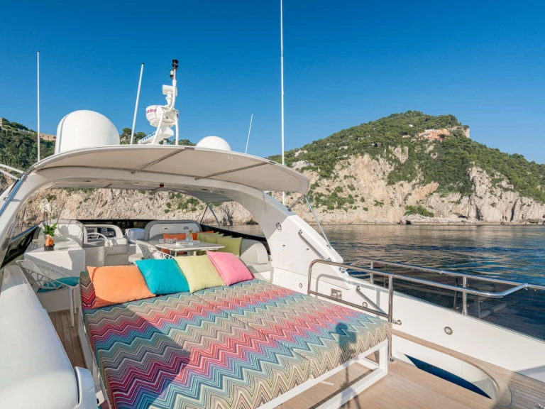 Yacht à louer à Castellammare di Stabia au meilleur prix