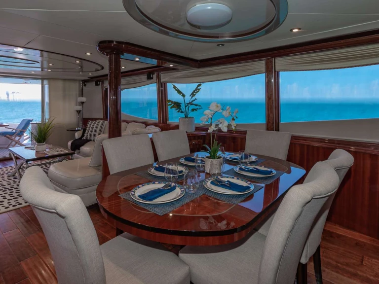 Location bateau Miami pas cher Finally-Aphrodite