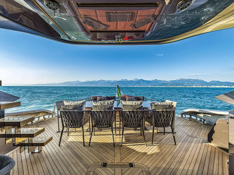 Ab Yachts G FIVE a louer à Sardaigne