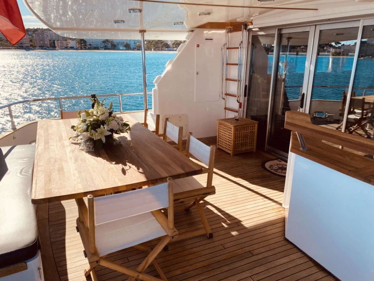 Location Yacht à Palma de Majorque -  LADY TATIANA OF LONDON