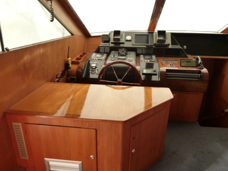Location bateau  LADY TATIANA OF LONDON à Palma de Majorque sur Samboat
