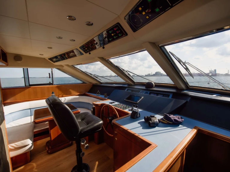 Location Yacht Versilcraft avec permis