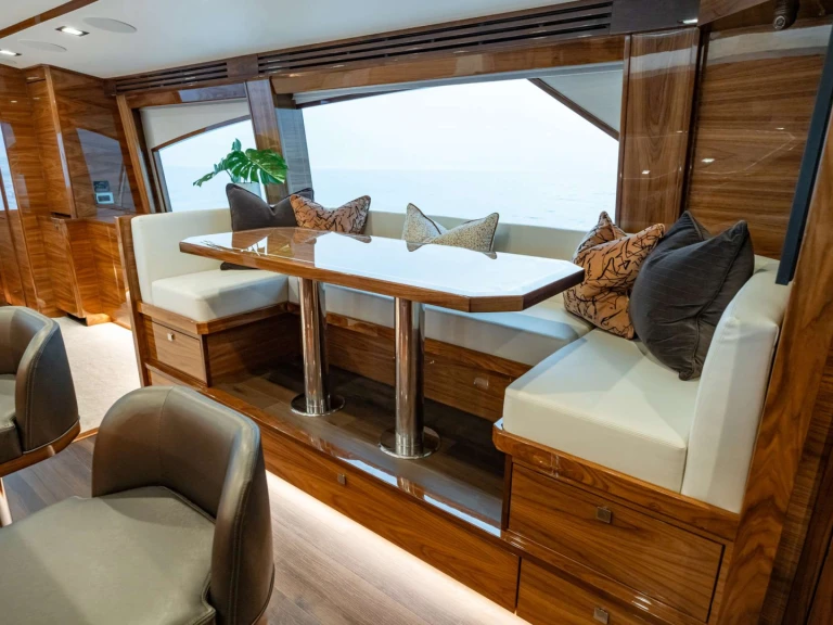 Louez un Viking Yachts BOUJIE à Costa Rica