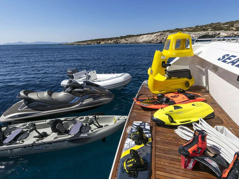 Location bateau Ferretti LAZY DAYS à Athènes sur Samboat