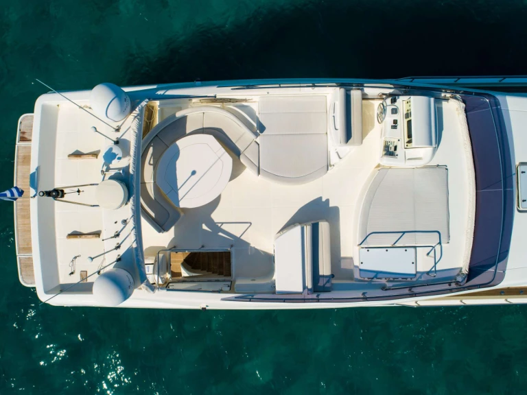 Location Yacht à Athènes - Ferretti NINETEEN