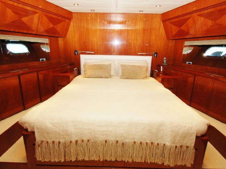 Location Yacht Leopard (Arno) avec permis