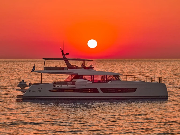 Location bateau Fountaine Pajot CHRISTAL MIO 80  à Athènes sur Samboat