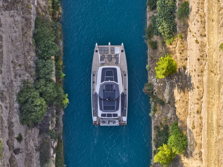 Location Yacht Fountaine Pajot avec permis
