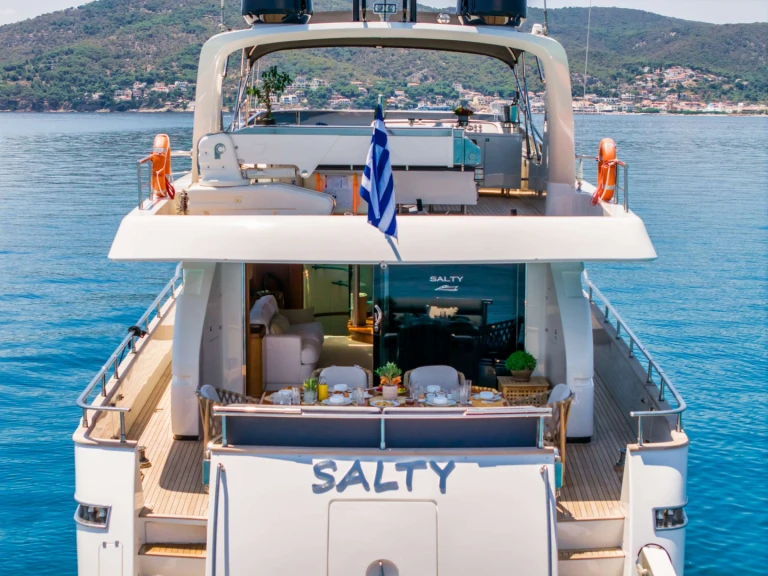 Location Yacht à Athènes - Alalunga SALTY