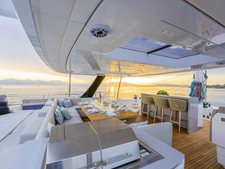 Location bateau Sunreef Halcyon à Naples sur Samboat