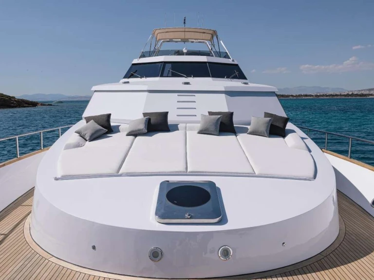 Louer Yacht avec ou sans skipper Versilcraft à Athènes