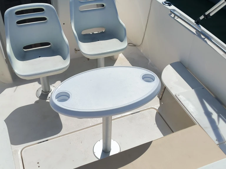 Location bateau Saint-Jean-de-Luz pas cher Cap Camarat 7.15
