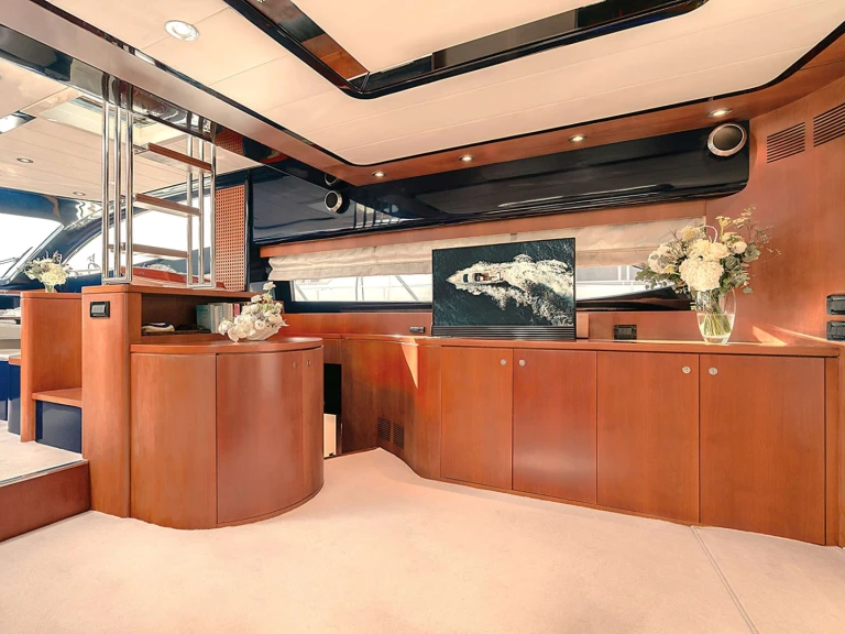 Location Yacht Riva avec permis