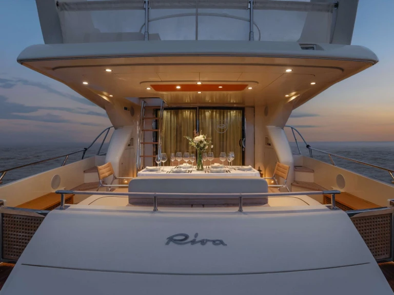 Yacht à louer à Athènes au meilleur prix