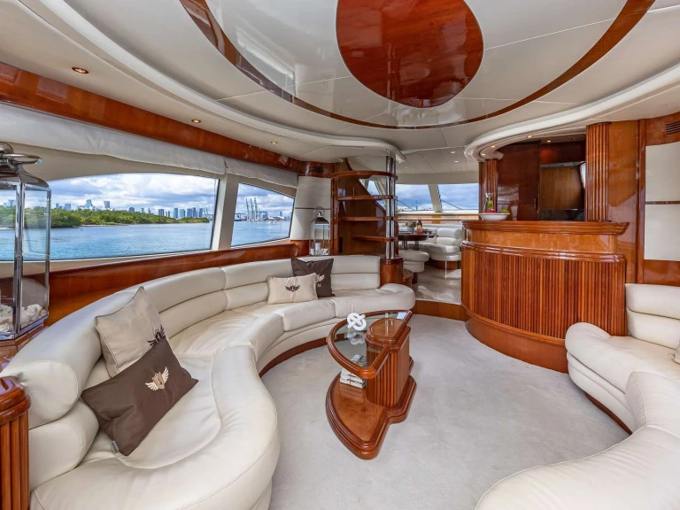 Location Yacht Azimut avec permis