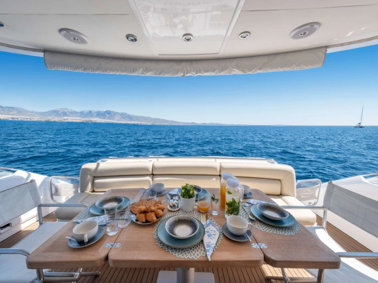 Sunseeker Polpo a louer à Athènes