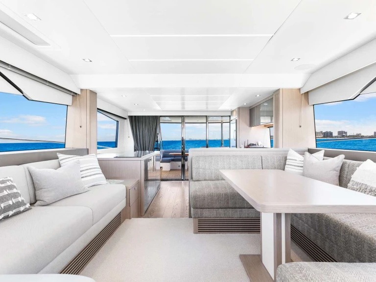 Louez un Sunseeker Done Deal à Bahamas