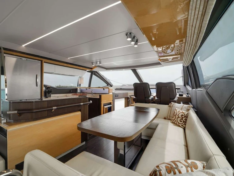 Louer Yacht avec ou sans skipper Azimut à Bahamas
