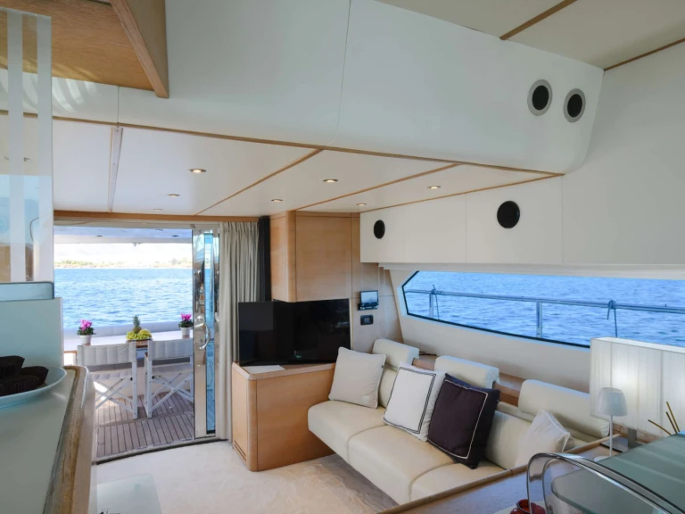Louer Yacht avec ou sans skipper Aicon à Athènes