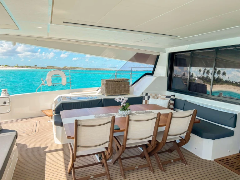 Location bateau Nassau pas cher PRINCESS MILA