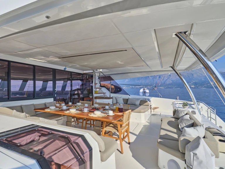Louer Yacht avec ou sans skipper Fountaine Pajot à Corfou