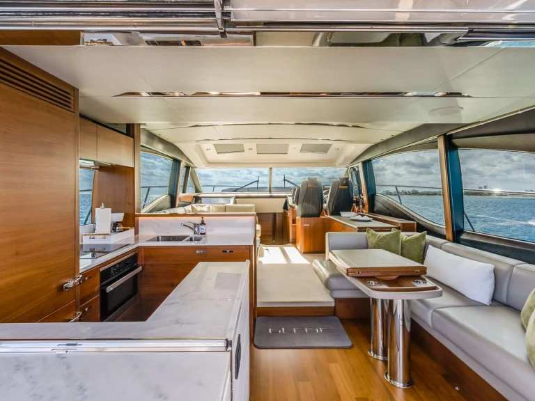 Louer Yacht avec ou sans skipper Princess, UK à Sag Harbor Cove