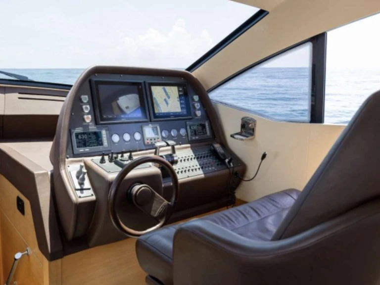 Location Yacht à Miami - Pershing Wind