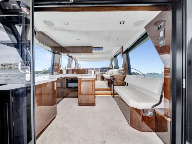 Location bateau Miami pas cher Infinity