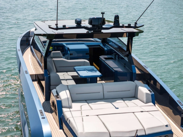 Location Yacht Vanquish avec permis