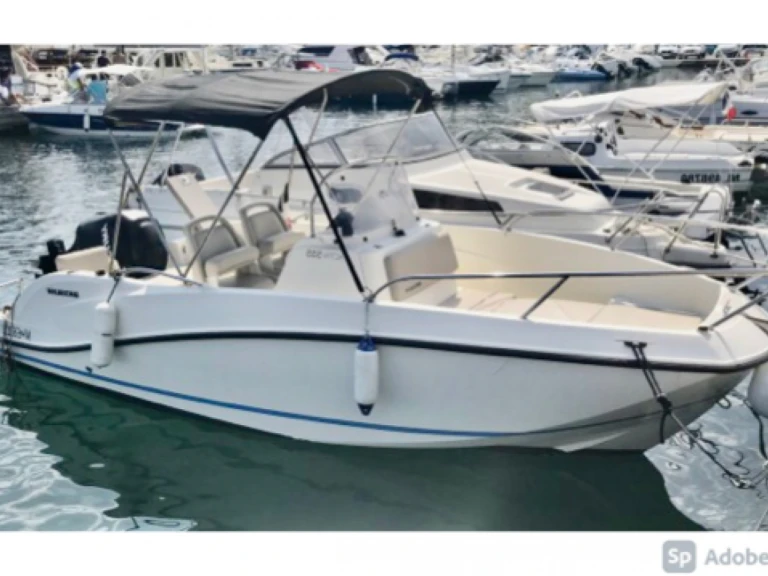 Bateau à moteur à louer à Marseille au meilleur prix