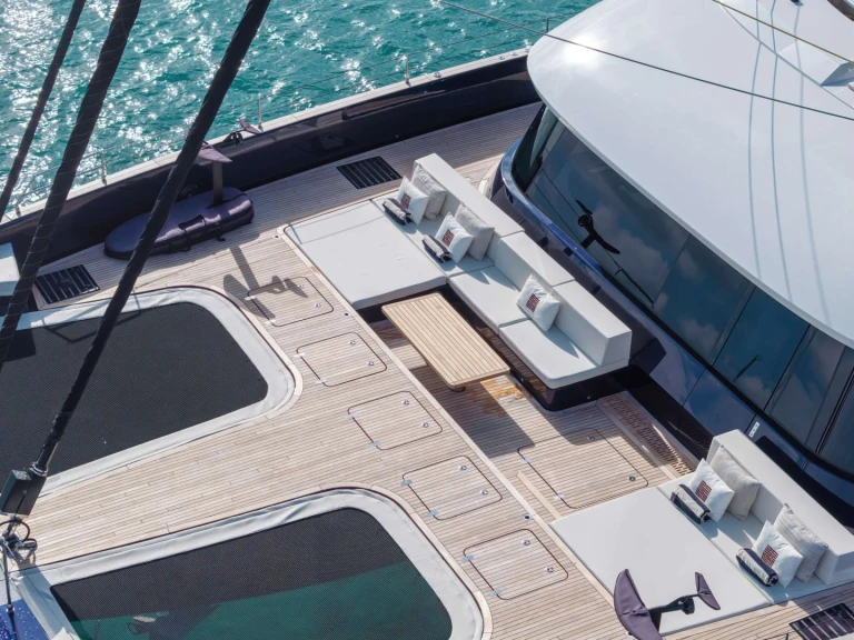 Louer Yacht avec ou sans skipper Sunreef à Olbia