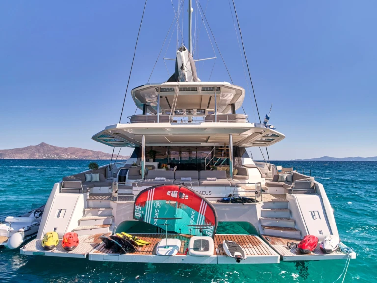 Louez un Fountaine Pajot ALOIA  80 à Néa Péramos