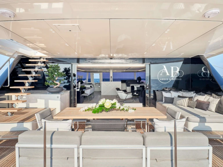 Louer Yacht avec ou sans skipper Sunreef à Athènes