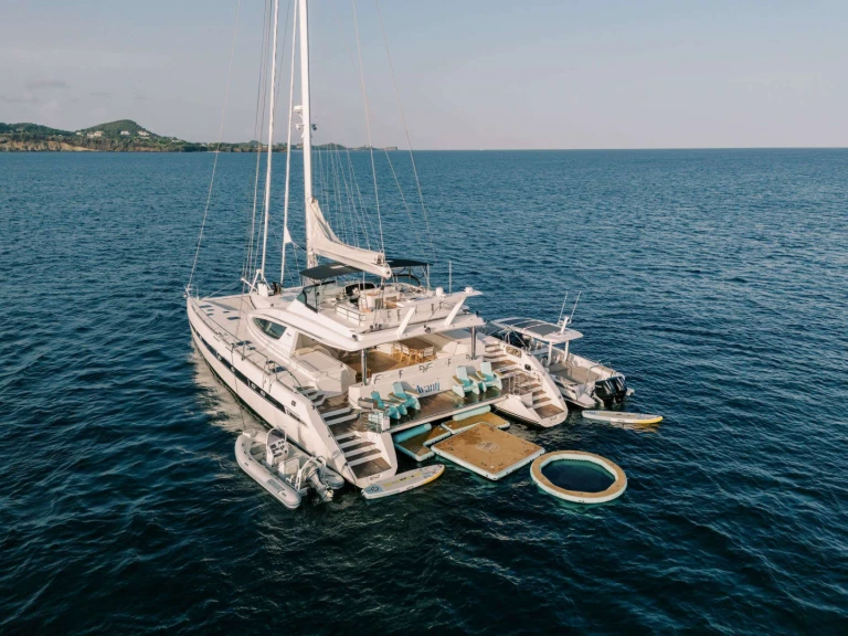 Location Yacht à Caraïbes - Privilege AVANTI