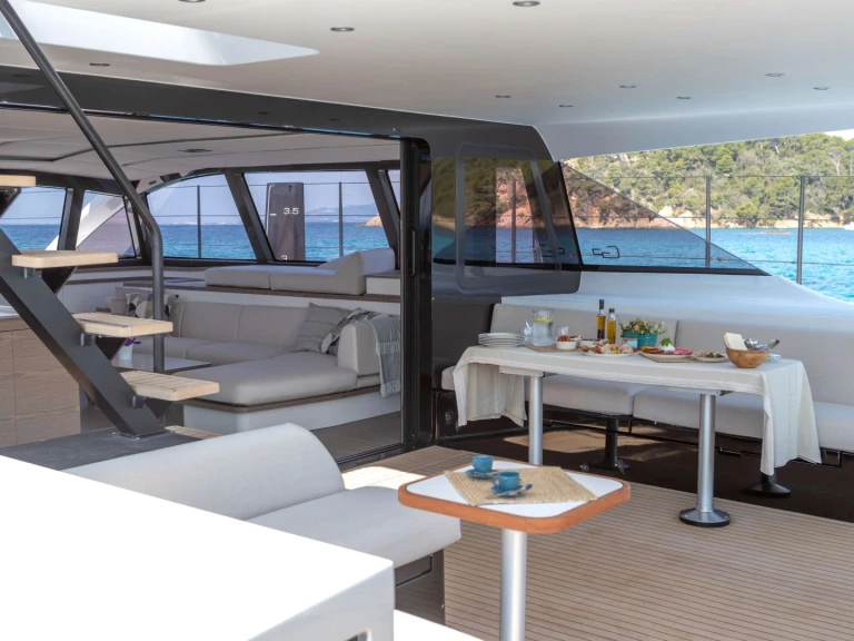 Louer Catamaran avec ou sans skipper Gunboat à Corse