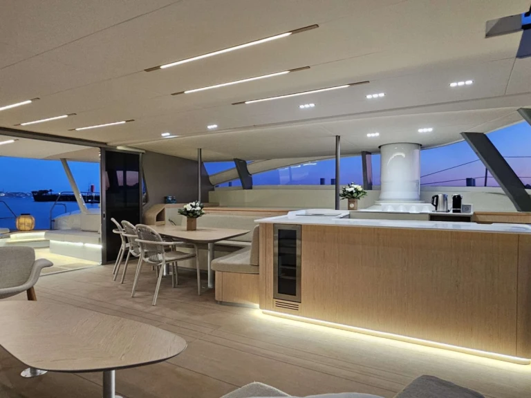 Location Catamaran Custom avec permis